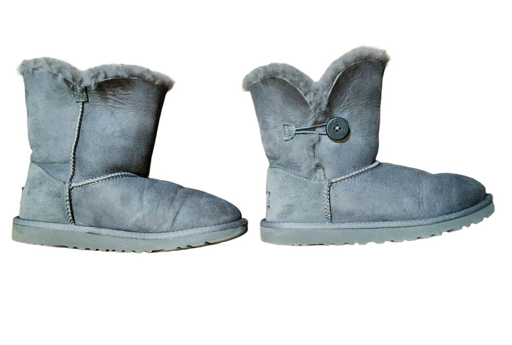UGG Bailey Button Boots 5991 Gray Sheepskin Suede Big Kids Size 4